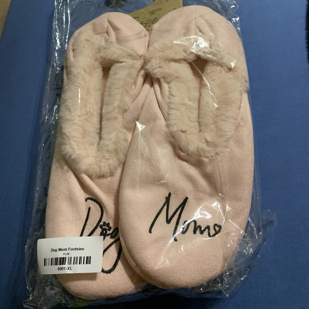 Footsies dog mom slippers